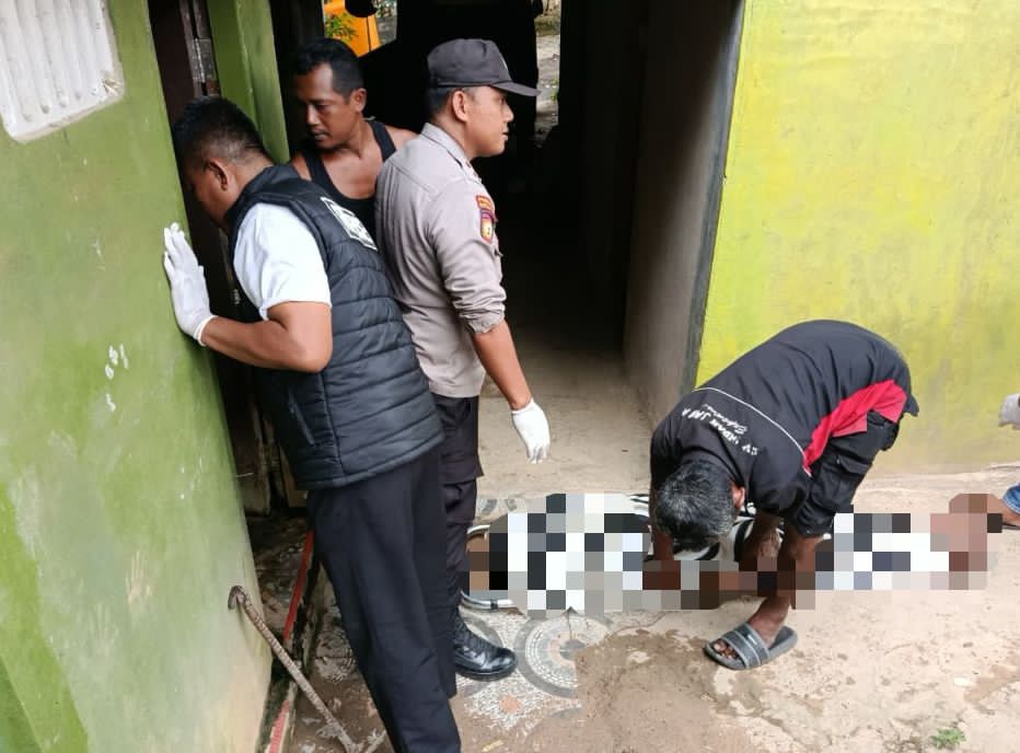 Warga Samarinda Ditemukan Meninggal di WC Warung di Gunung Tabur
