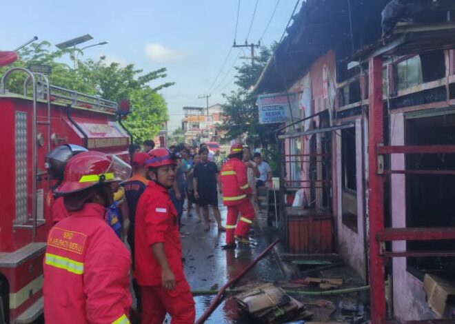 Kontrakan Dua Pintu Nyaris Jadi Arang