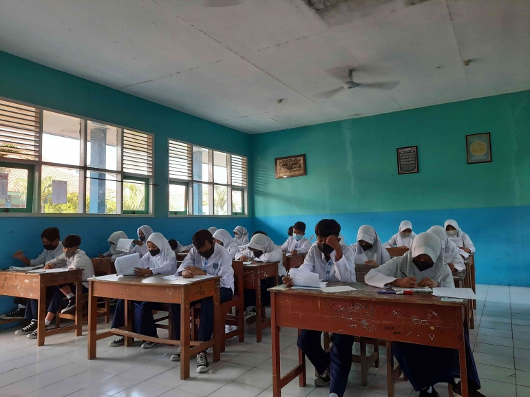 Disdik Pastikan Siswa Didik Baru Dapat Seragam Sekolah Kecuali Baju Olahraga