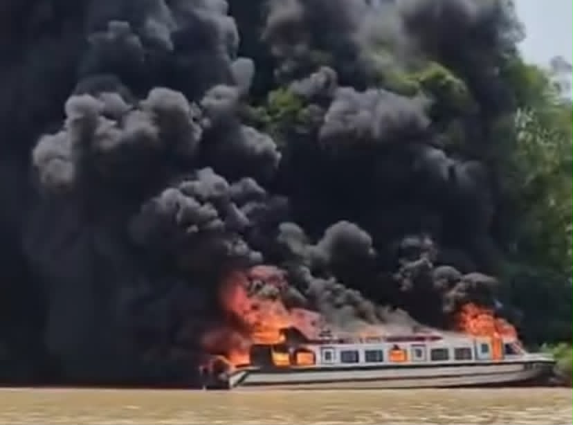 Speed Tujuan Tanjung Selor Terbakar di Perairan Salimbatu, Seluruh Penumpang Dipastikan Selamat